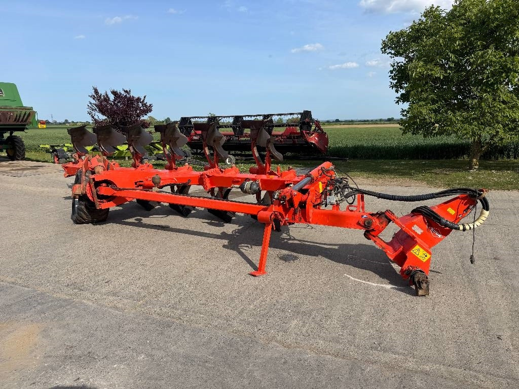 Kuhn VT 1180 M6H - Pflug: das Bild 1 Kuhn VT 1180 M6H - Pflug: das Bild 1
