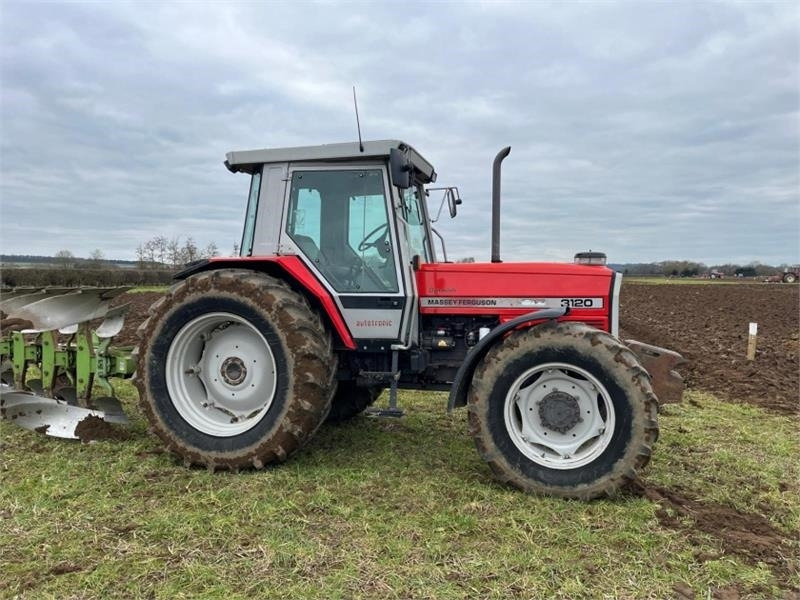 Massey Ferguson Massey Ferguson 3120 Dynashift - Traktor: das Bild 4 Massey Ferguson Massey Ferguson 3120 Dynashift - Traktor: das Bild 4