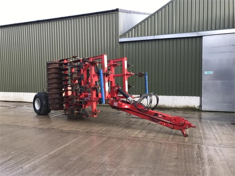 Sumo Sumo Trio 4.5m Trailed Cultivator - Bodenfräse: das Bild 1 Sumo Sumo Trio 4.5m Trailed Cultivator - Bodenfräse: das Bild 1