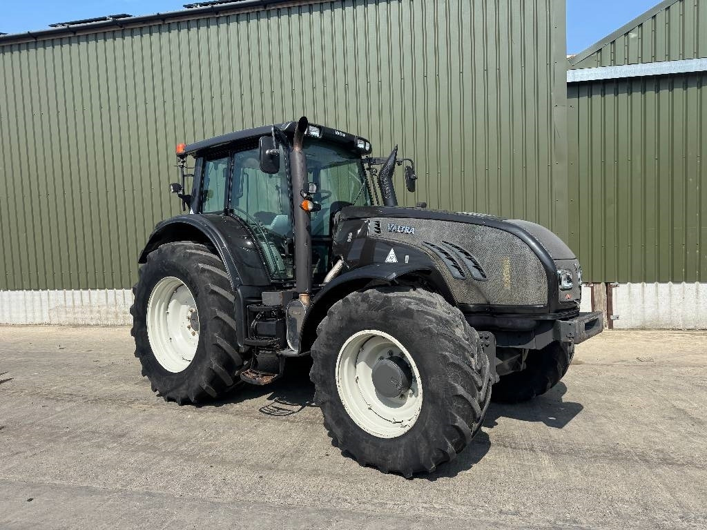Valtra T163 Direct - Traktor: das Bild 1 Valtra T163 Direct - Traktor: das Bild 1