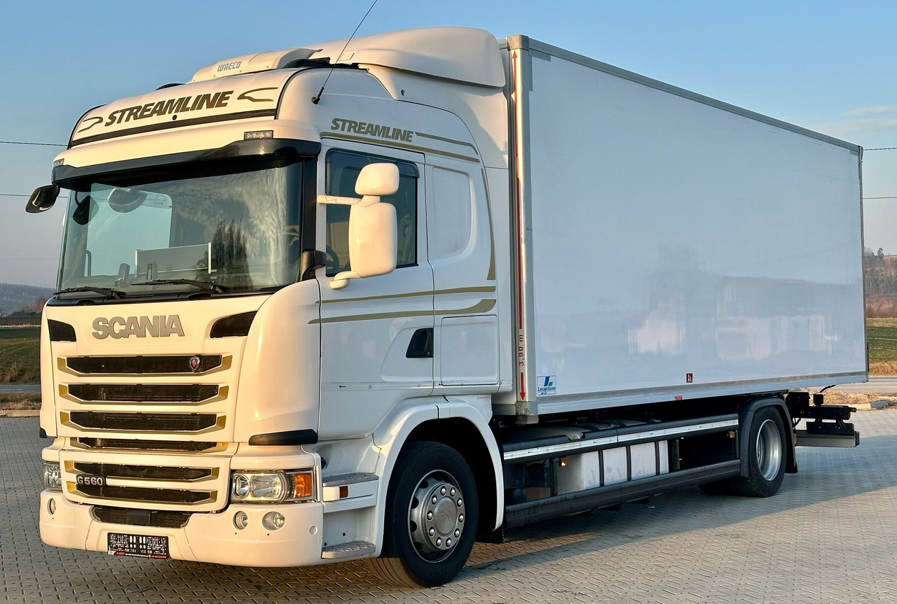 SCANIA G360 / IZOTERMA / 6.8 M DŁUGOŚCI / AUTOMAT / CAŁA NA PODUSZKACH / KLIMA POSTOJOWA / ELEKTRYCZNA ROLETA TYŁ / SYPIALKA - Isotherm LKW: das Bild 2 SCANIA G360 / IZOTERMA / 6.8 M DŁUGOŚCI / AUTOMAT / CAŁA NA PODUSZKACH / KLIMA POSTOJOWA / ELEKTRYCZNA ROLETA TYŁ / SYPIALKA - Isotherm LKW: das Bild 2
