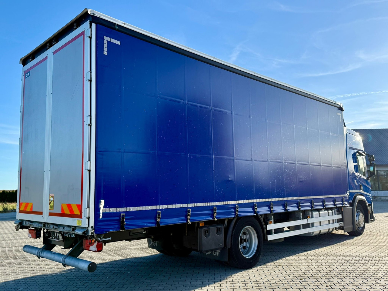 SCANIA P280 / FIRANKA / 20 EUROPALET / SYPIALKA / SILNIK 6 / AUTOMAT - Plane LKW: das Bild 5 SCANIA P280 / FIRANKA / 20 EUROPALET / SYPIALKA / SILNIK 6 / AUTOMAT - Plane LKW: das Bild 5