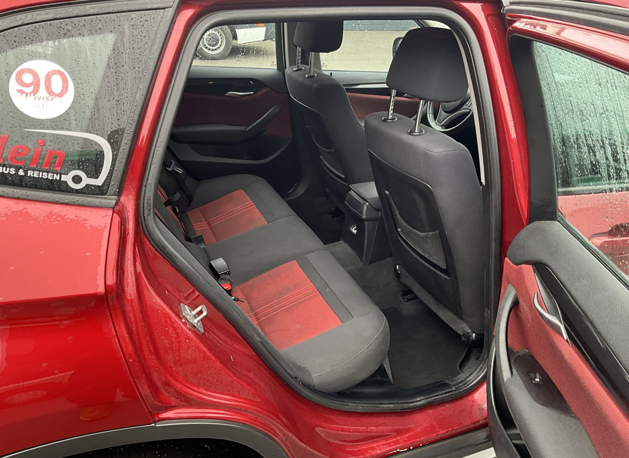 SUV/ Geländewagen BMW X1: das Bild 11
