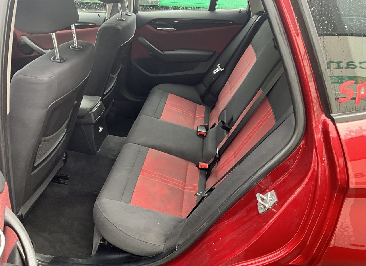 SUV/ Geländewagen BMW X1: das Bild 13