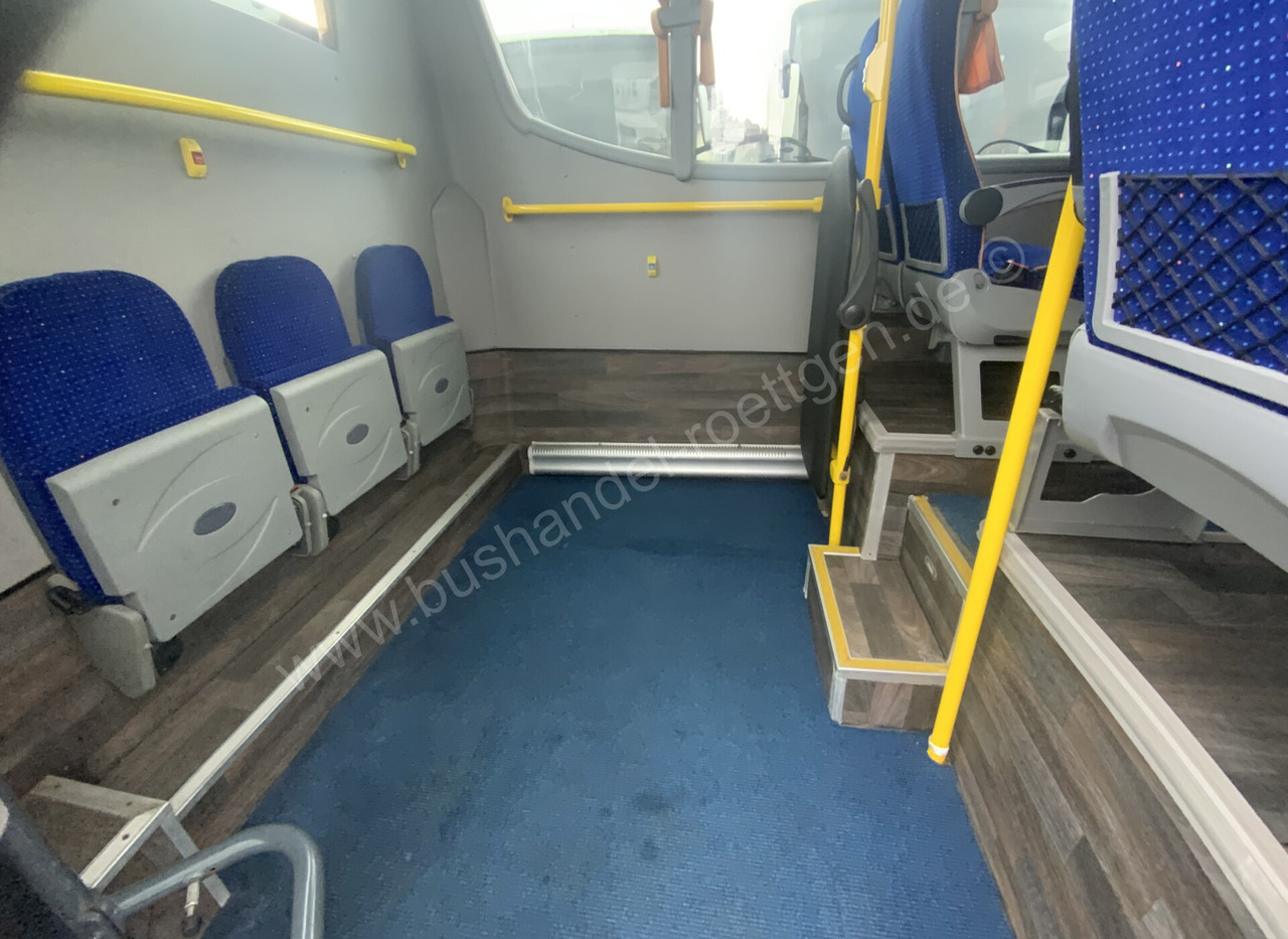 Kleinbus, Personentransporter Iveco Irisbus 70C17: das Bild 11 Kleinbus, Personentransporter Iveco Irisbus 70C17: das Bild 11