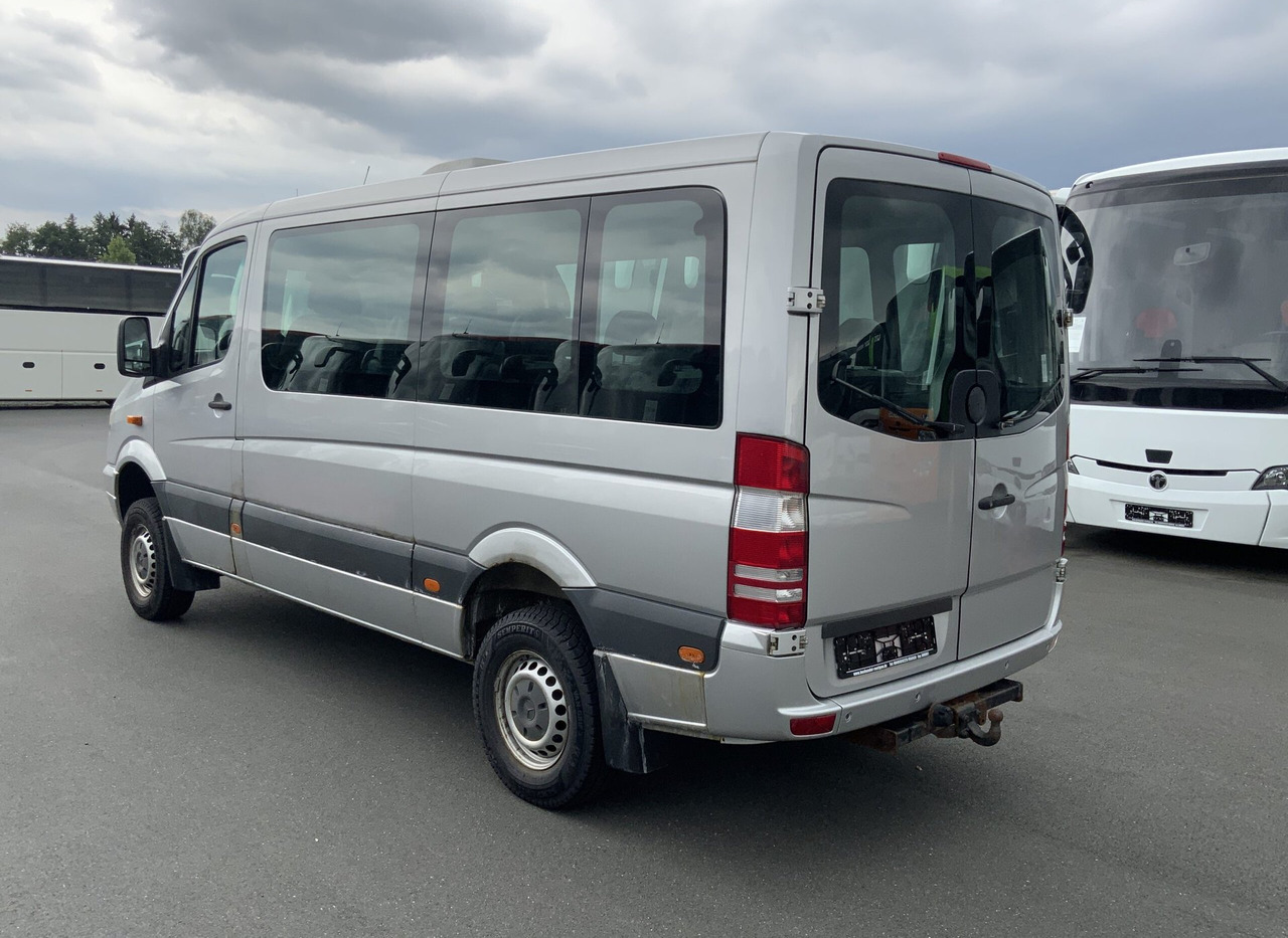 Mercedes-Benz 315 CDI Sprinter - Kleinbus, Personentransporter: das Bild 3 Mercedes-Benz 315 CDI Sprinter - Kleinbus, Personentransporter: das Bild 3