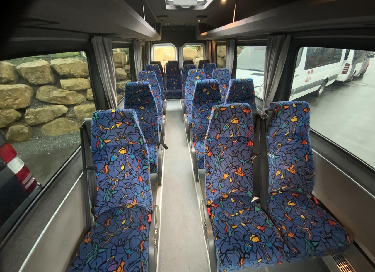 Kleinbus, Personentransporter Mercedes-Benz 519 CDI Sprinter: das Bild 10