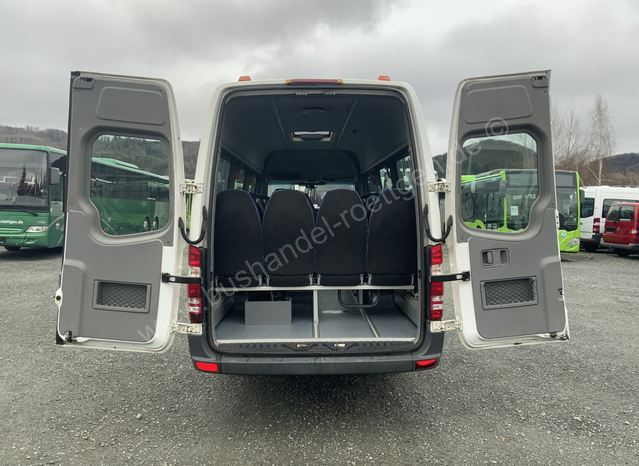 Kleinbus, Personentransporter Mercedes-Benz Transfer 45: das Bild 8