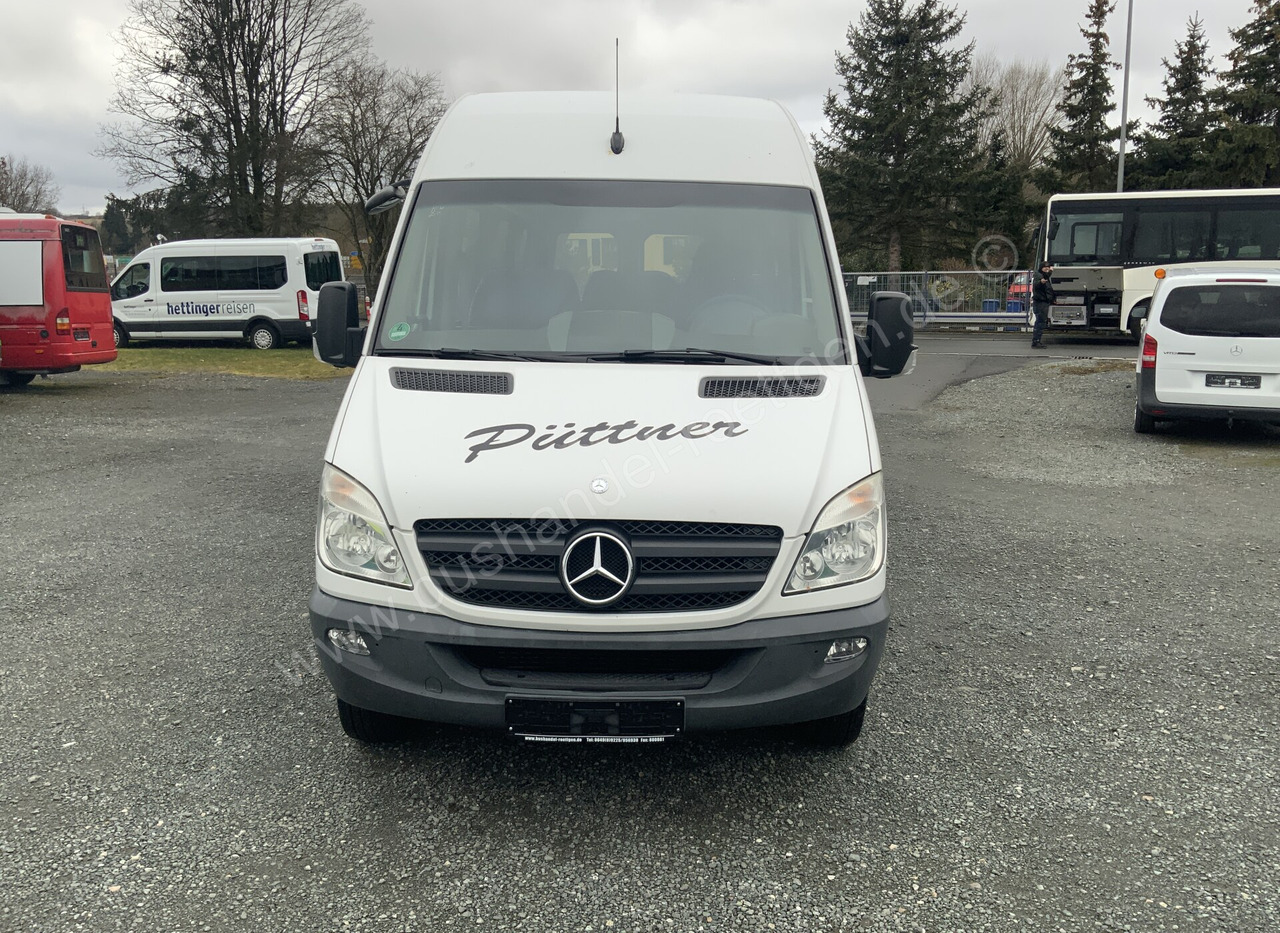 Kleinbus, Personentransporter Mercedes-Benz Transfer 45: das Bild 6