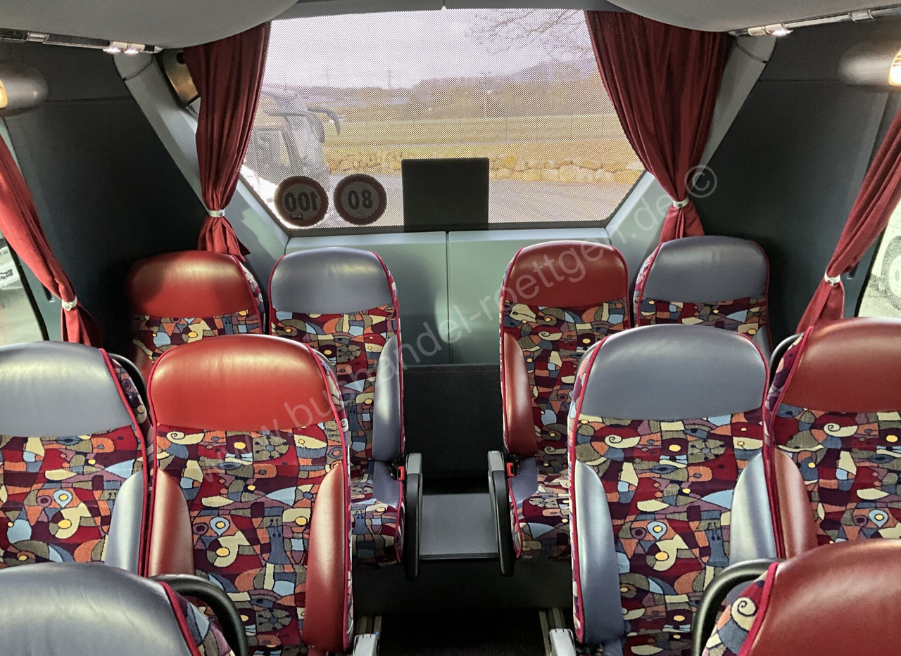 Reisebus Neoplan Starliner: das Bild 14