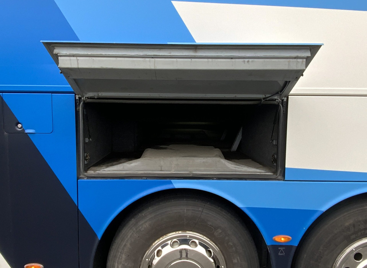 Vanhool T 916 Astronef – Leasing Vanhool T 916 Astronef: das Bild 7