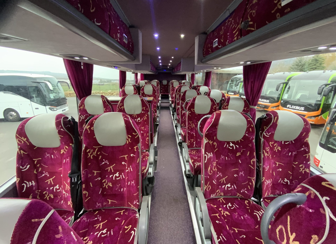 Vanhool T 916 Astronef – Leasing Vanhool T 916 Astronef: das Bild 13