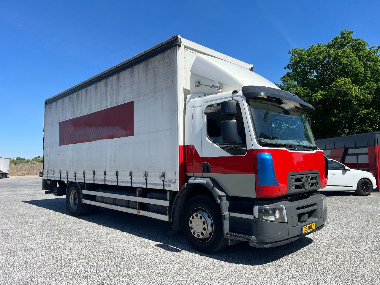 Renault D Wide 330, 19Ton, New tacho - Plane LKW: das Bild 2 Renault D Wide 330, 19Ton, New tacho - Plane LKW: das Bild 2