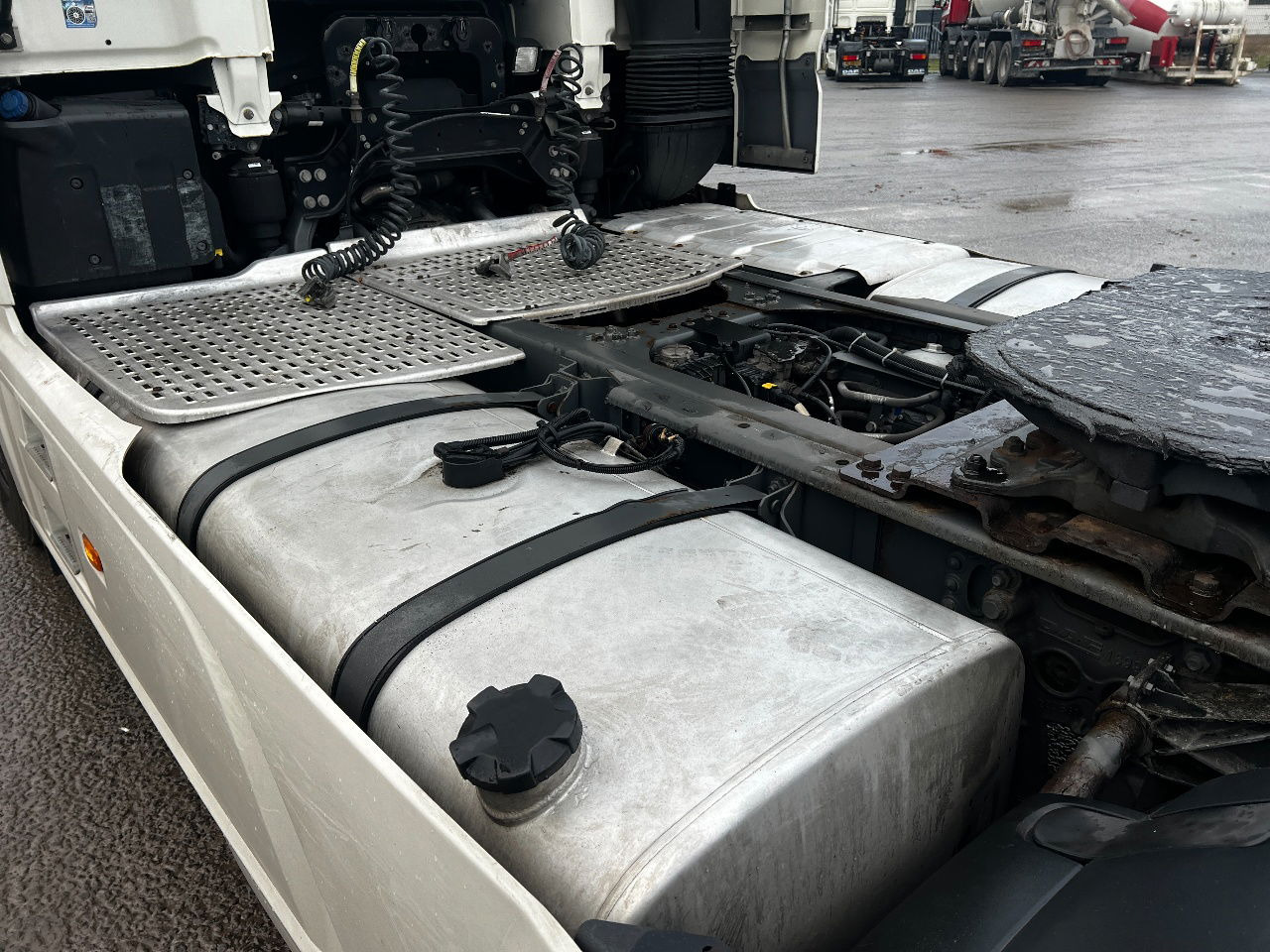 DAF XF 460 SSC, Retarder, Full spoiler - Sattelzugmaschine: das Bild 5 DAF XF 460 SSC, Retarder, Full spoiler - Sattelzugmaschine: das Bild 5