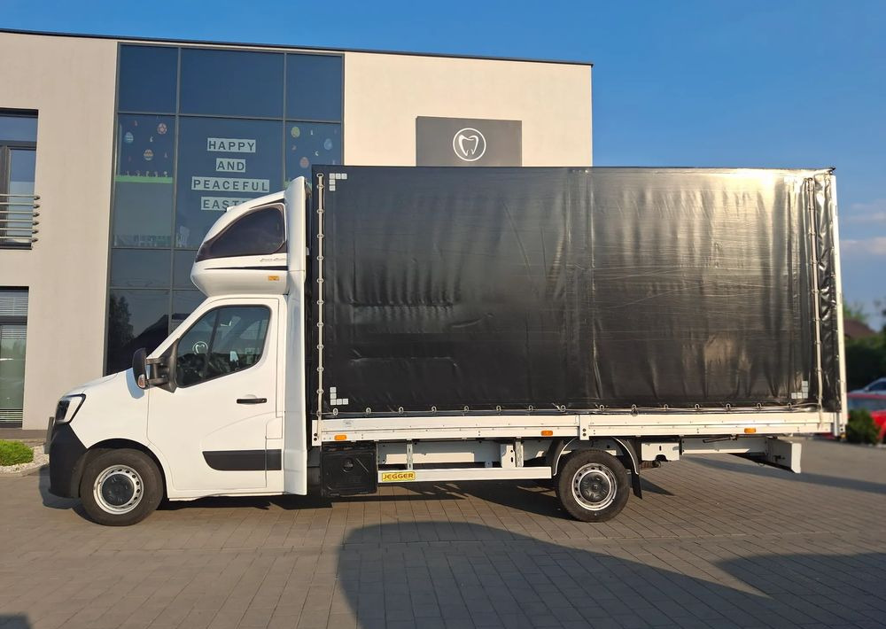 Renault Master - Planen Transporter: das Bild 3 Renault Master - Planen Transporter: das Bild 3