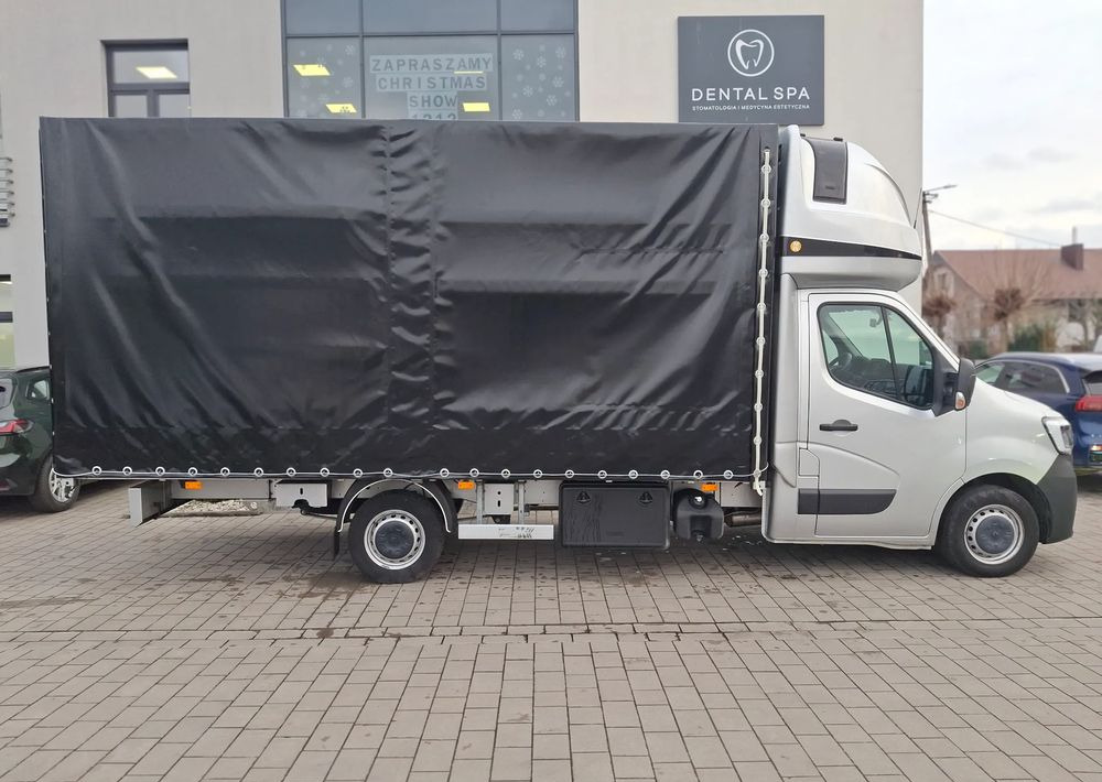 Renault Master - Planen Transporter: das Bild 5 Renault Master - Planen Transporter: das Bild 5