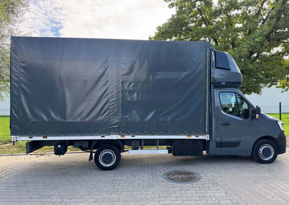 Renault Master - Planen Transporter: das Bild 4 Renault Master - Planen Transporter: das Bild 4