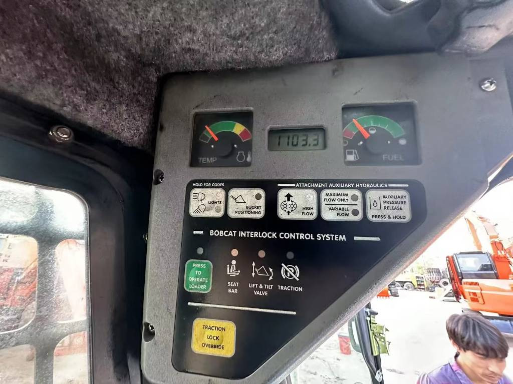 Bobcat S 185 - Kompaktlader: das Bild 4 Bobcat S 185 - Kompaktlader: das Bild 4