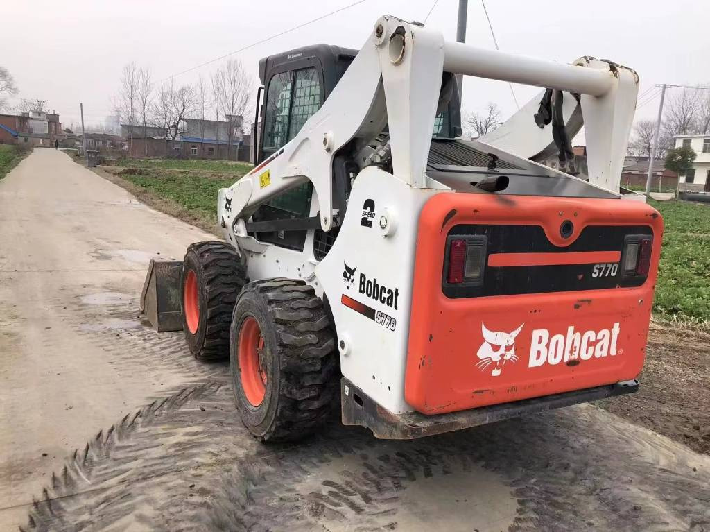 Bobcat S 770 - Kompaktlader: das Bild 2 Bobcat S 770 - Kompaktlader: das Bild 2