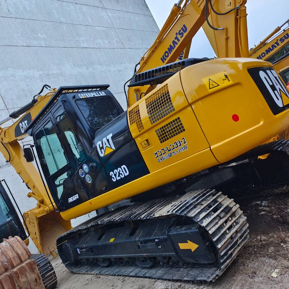 CAT 323 D - Kettenbagger: das Bild 1 CAT 323 D - Kettenbagger: das Bild 1
