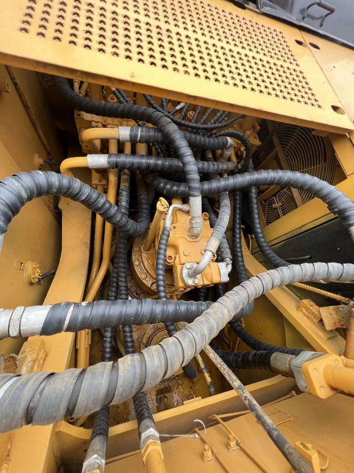 CAT 325 C - Kettenbagger: das Bild 5 CAT 325 C - Kettenbagger: das Bild 5