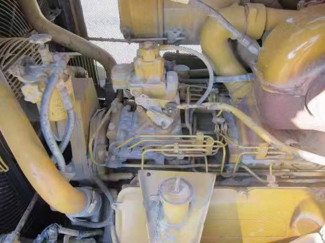 CAT D 9 R - Bulldozer: das Bild 5 CAT D 9 R - Bulldozer: das Bild 5