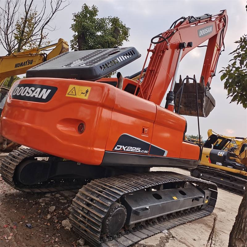 Doosan DX 225 LC-9C - Kettenbagger: das Bild 1 Doosan DX 225 LC-9C - Kettenbagger: das Bild 1