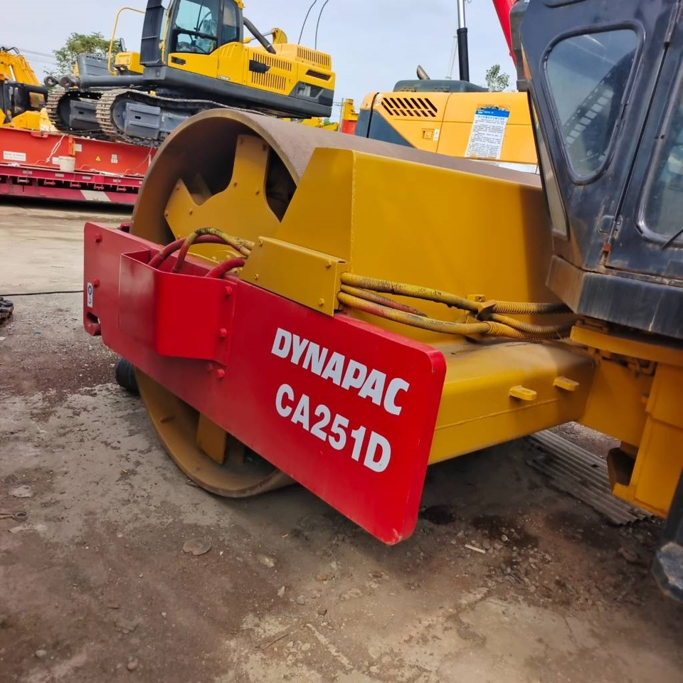 Dynapac CA 251 D - Walzenzug: das Bild 5 Dynapac CA 251 D - Walzenzug: das Bild 5