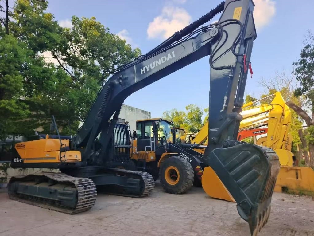 Kettenbagger Hyundai 305 LC-9S: das Bild 18