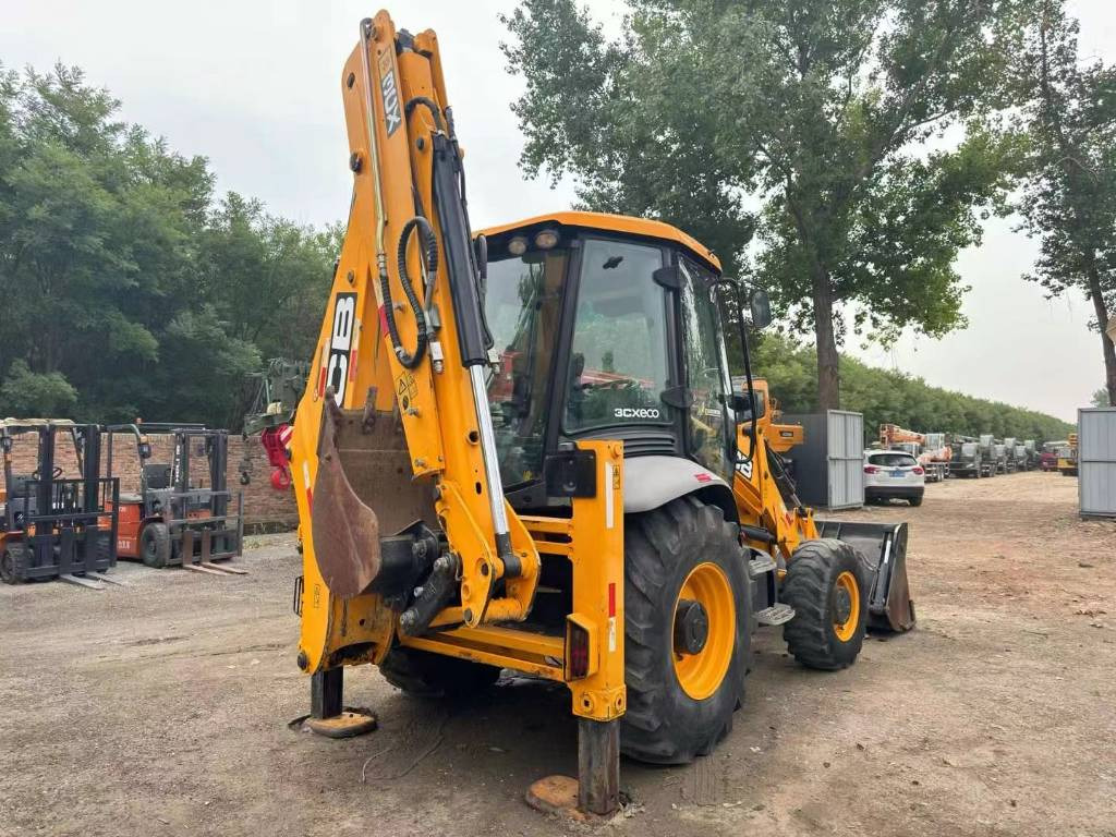 JCB 3 CX - Mobilbagger: das Bild 3 JCB 3 CX - Mobilbagger: das Bild 3