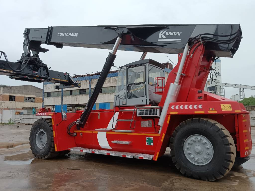 Kalmar DRF 450-60 S6 - Reach stacker: das Bild 1 Kalmar DRF 450-60 S6 - Reach stacker: das Bild 1
