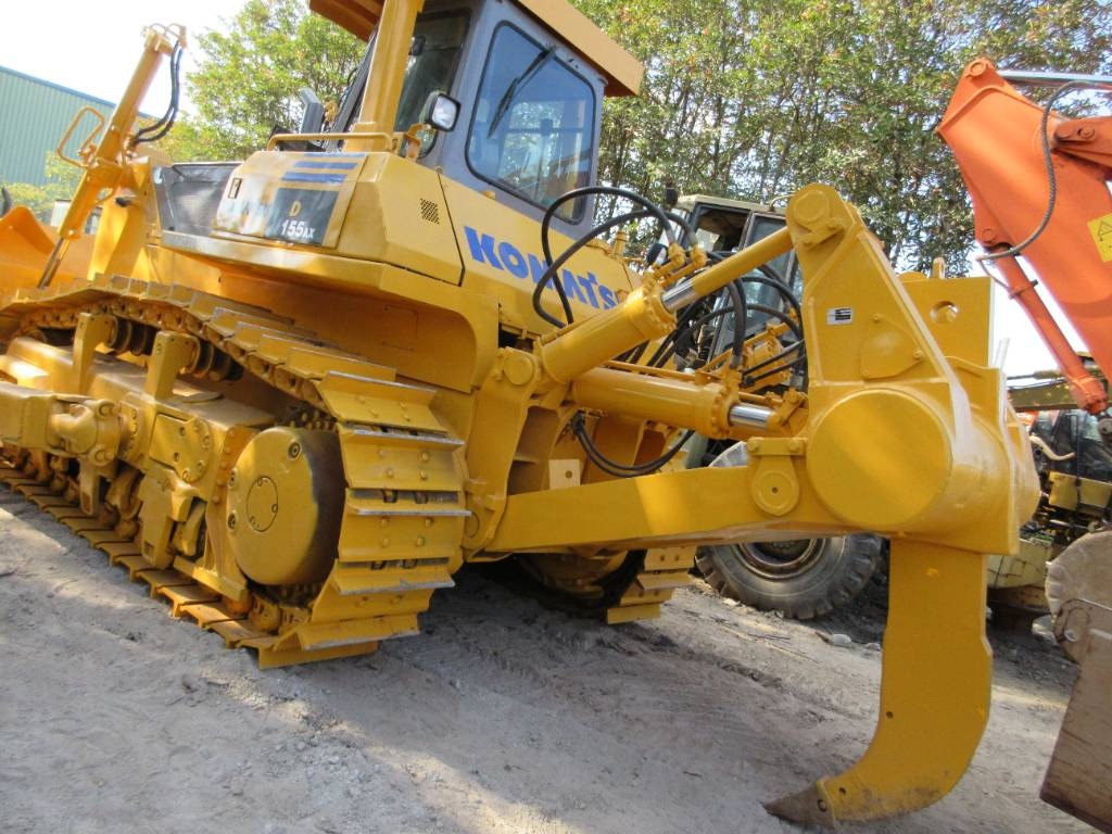 Komatsu D 155A - Bulldozer: das Bild 4 Komatsu D 155A - Bulldozer: das Bild 4