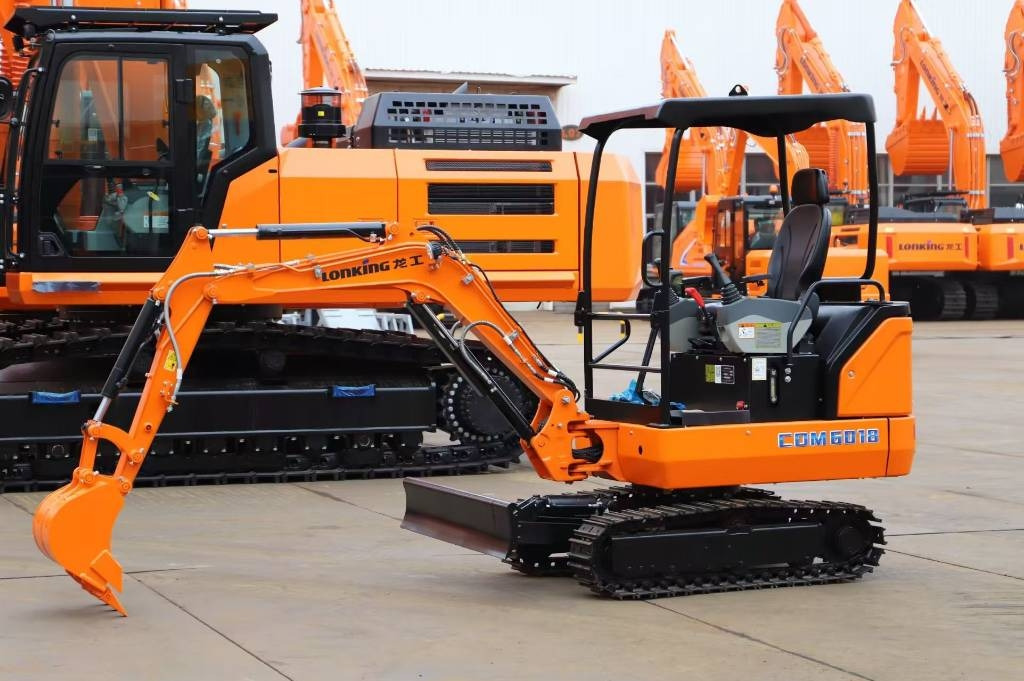 Lonking LG 6018 BRAND NEW MACHINE - Kettenbagger: das Bild 1 Lonking LG 6018 BRAND NEW MACHINE - Kettenbagger: das Bild 1