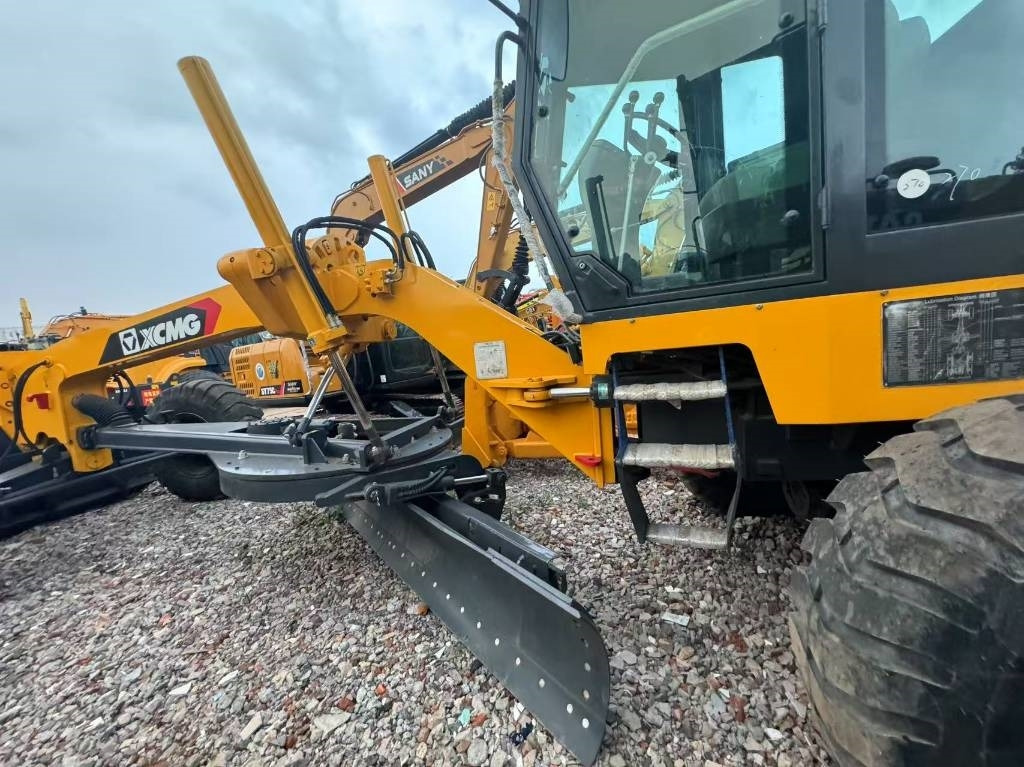 XCMG GR2153 - Grader: das Bild 4 XCMG GR2153 - Grader: das Bild 4