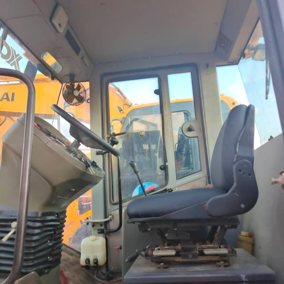 XCMG XS 183 J - Walzenzug: das Bild 5 XCMG XS 183 J - Walzenzug: das Bild 5