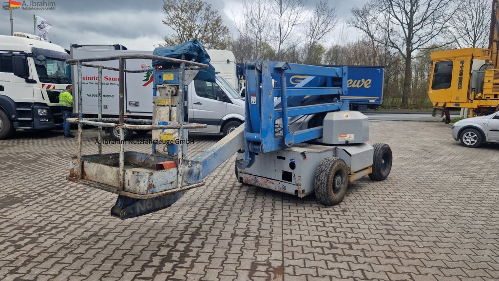 Genie 45/22 Elektro 15,70 m Höhe, 7,70 m Reichweite dem Alter entspr. - Gelenkarmbühne: das Bild 5 Genie 45/22 Elektro 15,70 m Höhe, 7,70 m Reichweite dem Alter entspr. - Gelenkarmbühne: das Bild 5