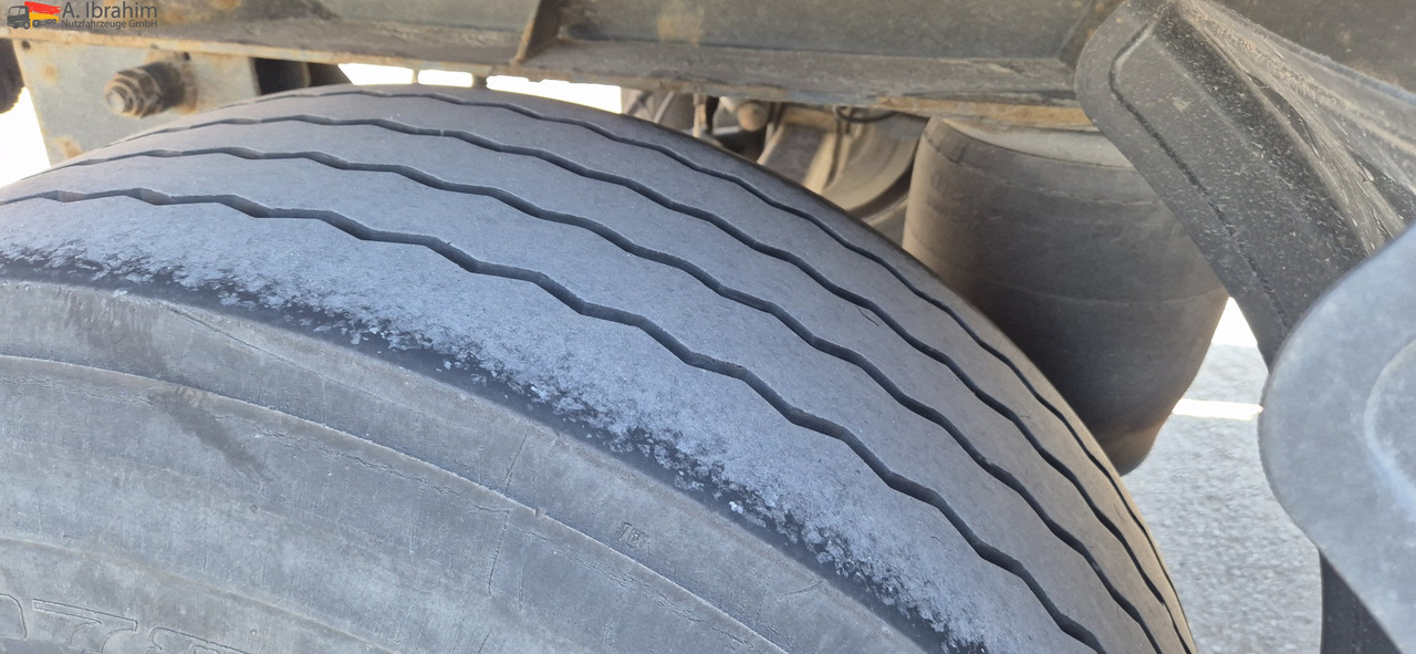 Krone AZP Schiebeplane, Edscha - Planenanhänger: das Bild 3 Krone AZP Schiebeplane, Edscha - Planenanhänger: das Bild 3