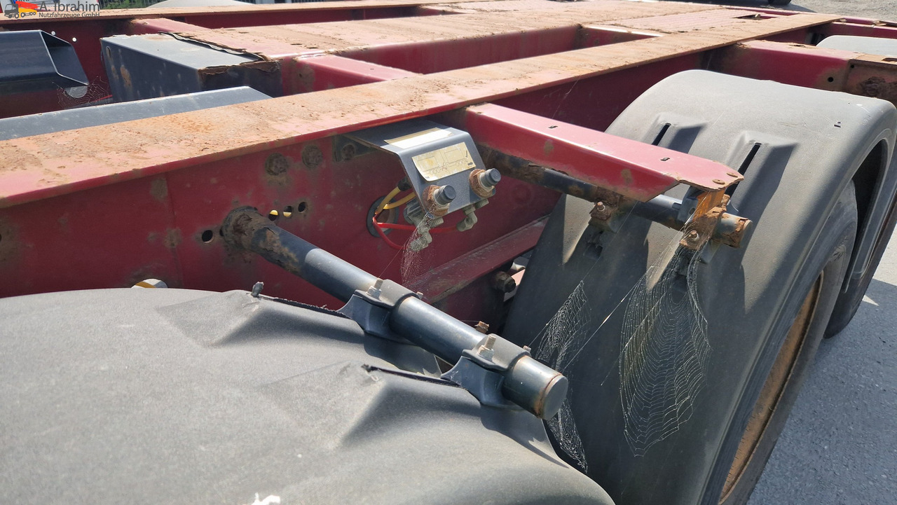 Krone SD Containerchassis 2x 20, 30, 40 ft deutscher Auflieger, ausziehbar - Container/ Wechselfahrgestell Auflieger: das Bild 2 Krone SD Containerchassis 2x 20, 30, 40 ft deutscher Auflieger, ausziehbar - Container/ Wechselfahrgestell Auflieger: das Bild 2