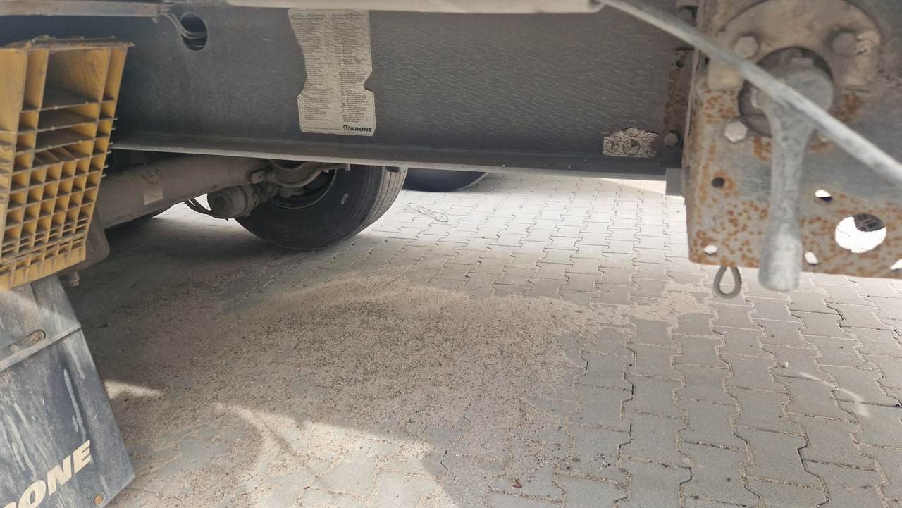 Krone SDR Doppelstock, Zustand 3- - Koffer Auflieger: das Bild 2 Krone SDR Doppelstock, Zustand 3- - Koffer Auflieger: das Bild 2