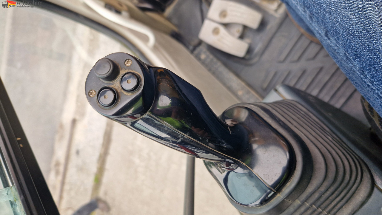 Liebherr A316 Schnellwechsler, Hammerverrohrung, Verstellausleger Deutz Motor - Minibagger: das Bild 3 Liebherr A316 Schnellwechsler, Hammerverrohrung, Verstellausleger Deutz Motor - Minibagger: das Bild 3