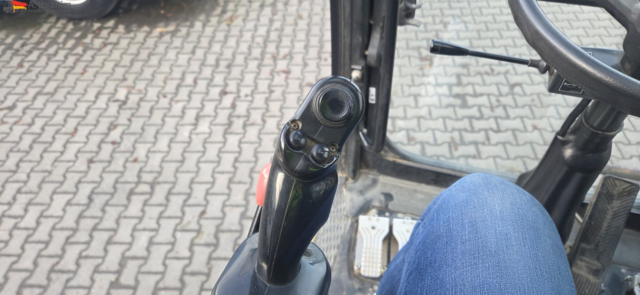 Liebherr A920 Litronic Schnellwechsler | Likufix | Klima | Hammerhydraulik - Mobilbagger: das Bild 4 Liebherr A920 Litronic Schnellwechsler | Likufix | Klima | Hammerhydraulik - Mobilbagger: das Bild 4