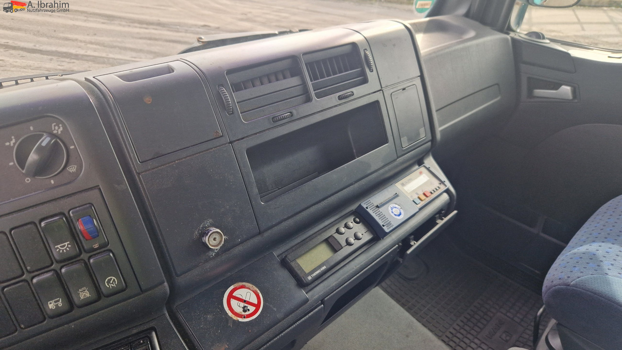 MAN 8.180 Thermokingkühlung - 30 ° voll fahrbereit - Kühlkoffer LKW: das Bild 3 MAN 8.180 Thermokingkühlung - 30 ° voll fahrbereit - Kühlkoffer LKW: das Bild 3