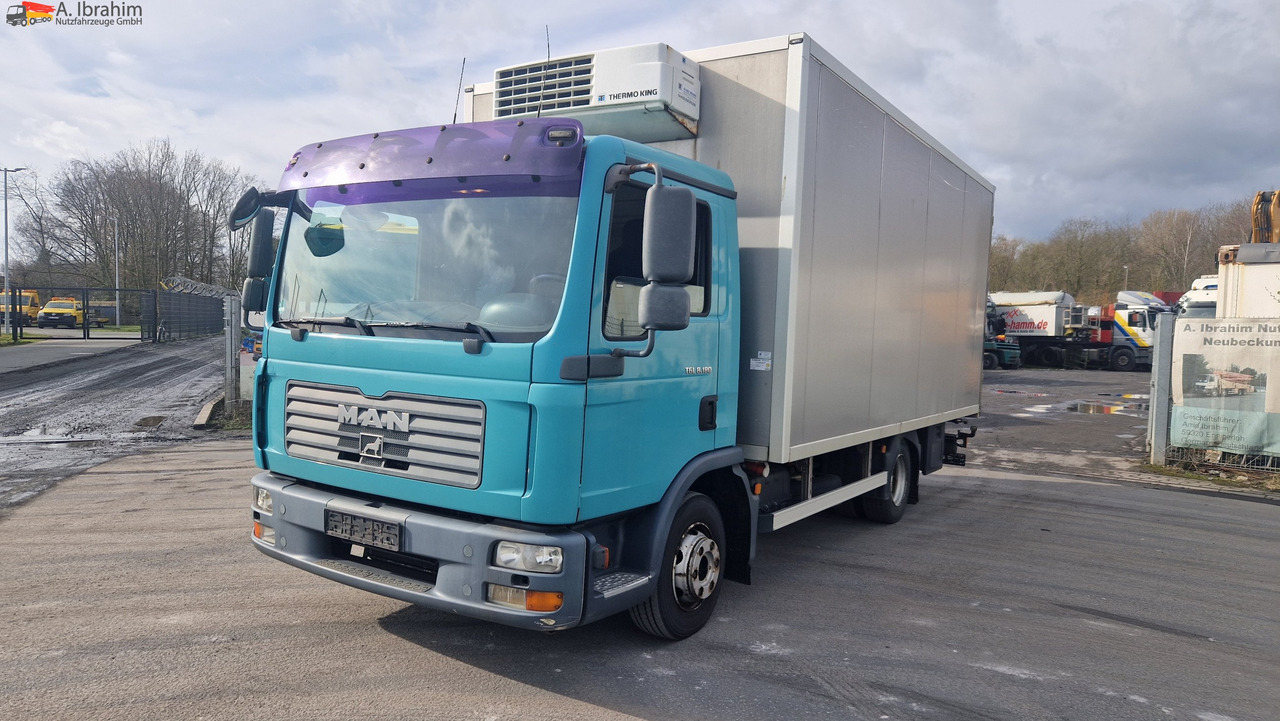 MAN 8.180 Thermokingkühlung - 30 ° voll fahrbereit - Kühlkoffer LKW: das Bild 1 MAN 8.180 Thermokingkühlung - 30 ° voll fahrbereit - Kühlkoffer LKW: das Bild 1