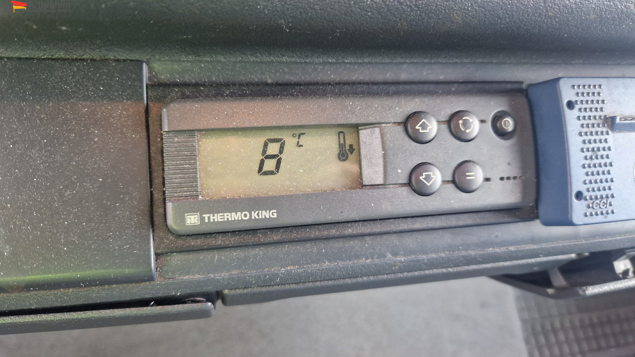 MAN 8.180 Thermokingkühlung - 30 ° voll fahrbereit - Kühlkoffer LKW: das Bild 4 MAN 8.180 Thermokingkühlung - 30 ° voll fahrbereit - Kühlkoffer LKW: das Bild 4
