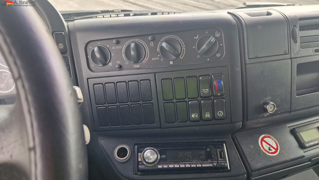 MAN 8.180 Thermokingkühlung - 30 ° voll fahrbereit - Kühlkoffer LKW: das Bild 2 MAN 8.180 Thermokingkühlung - 30 ° voll fahrbereit - Kühlkoffer LKW: das Bild 2