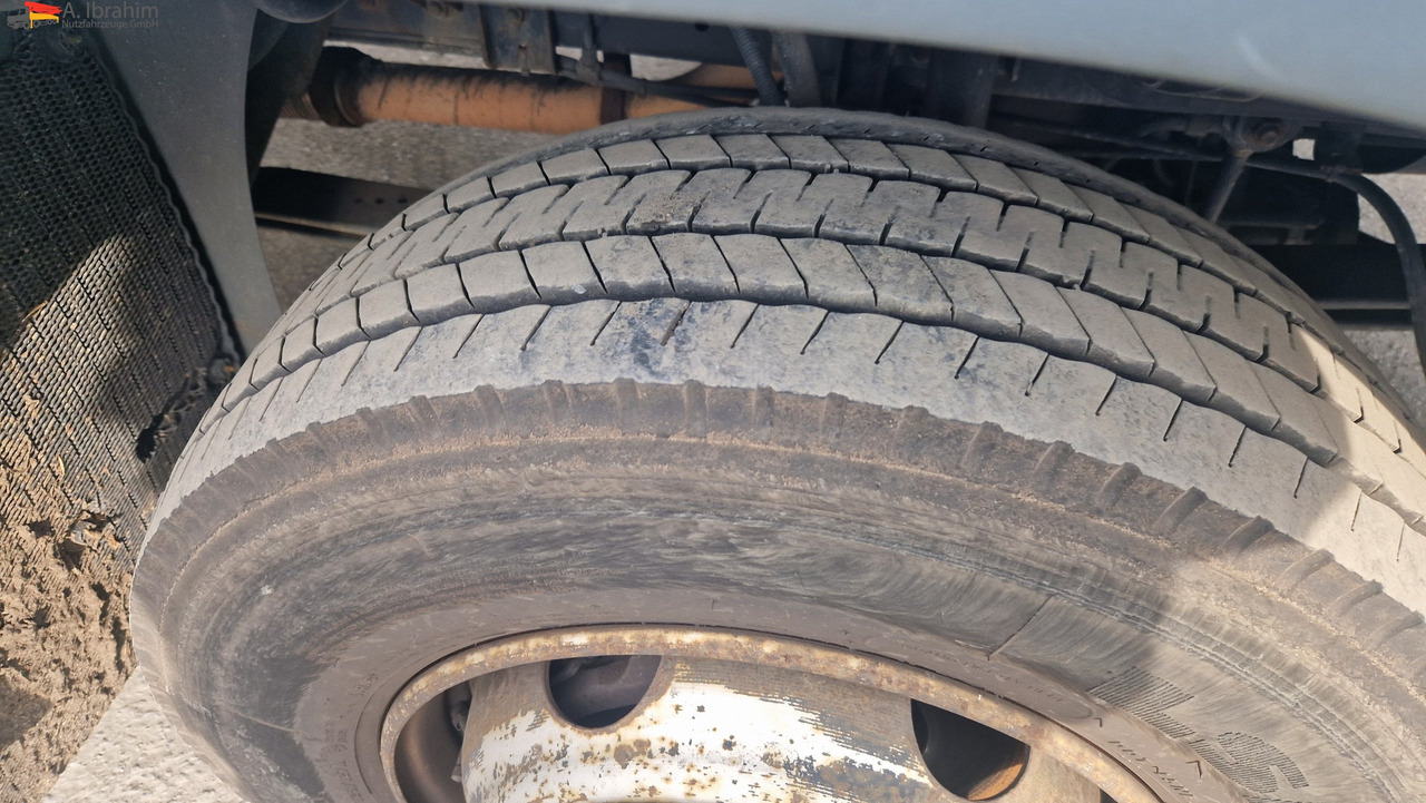 MAN 8.180 Thermokingkühlung - 30 ° voll fahrbereit - Kühlkoffer LKW: das Bild 5 MAN 8.180 Thermokingkühlung - 30 ° voll fahrbereit - Kühlkoffer LKW: das Bild 5