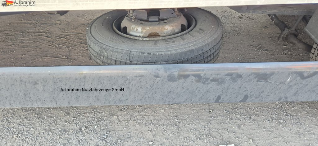 MAN TGL 8.160 4x2 Brotkoffer mit Kühlfach nicht fahrbereit ! nicht rollfähig - Kühltransporter: das Bild 3 MAN TGL 8.160 4x2 Brotkoffer mit Kühlfach nicht fahrbereit ! nicht rollfähig - Kühltransporter: das Bild 3
