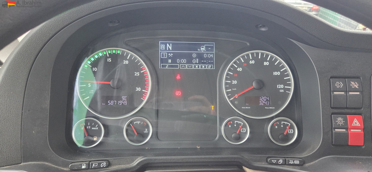 MAN TGX 26.460 BDF | 6x2 | Liftachse Retarder | 2xVorhanden | klima - Containerwagen/ Wechselfahrgestell LKW: das Bild 2 MAN TGX 26.460 BDF | 6x2 | Liftachse Retarder | 2xVorhanden | klima - Containerwagen/ Wechselfahrgestell LKW: das Bild 2