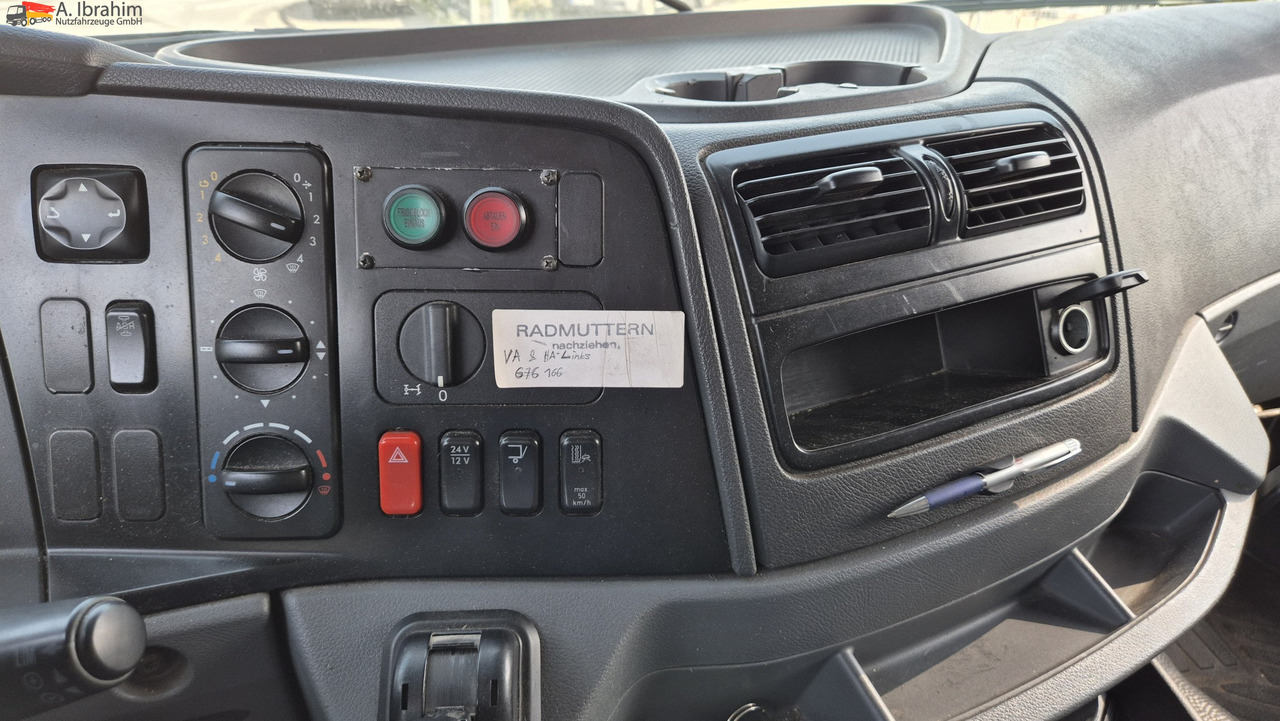 Mercedes-Benz 1823 Frigoblock, 2 Kammer, LBW - Kühlkoffer LKW: das Bild 2 Mercedes-Benz 1823 Frigoblock, 2 Kammer, LBW - Kühlkoffer LKW: das Bild 2