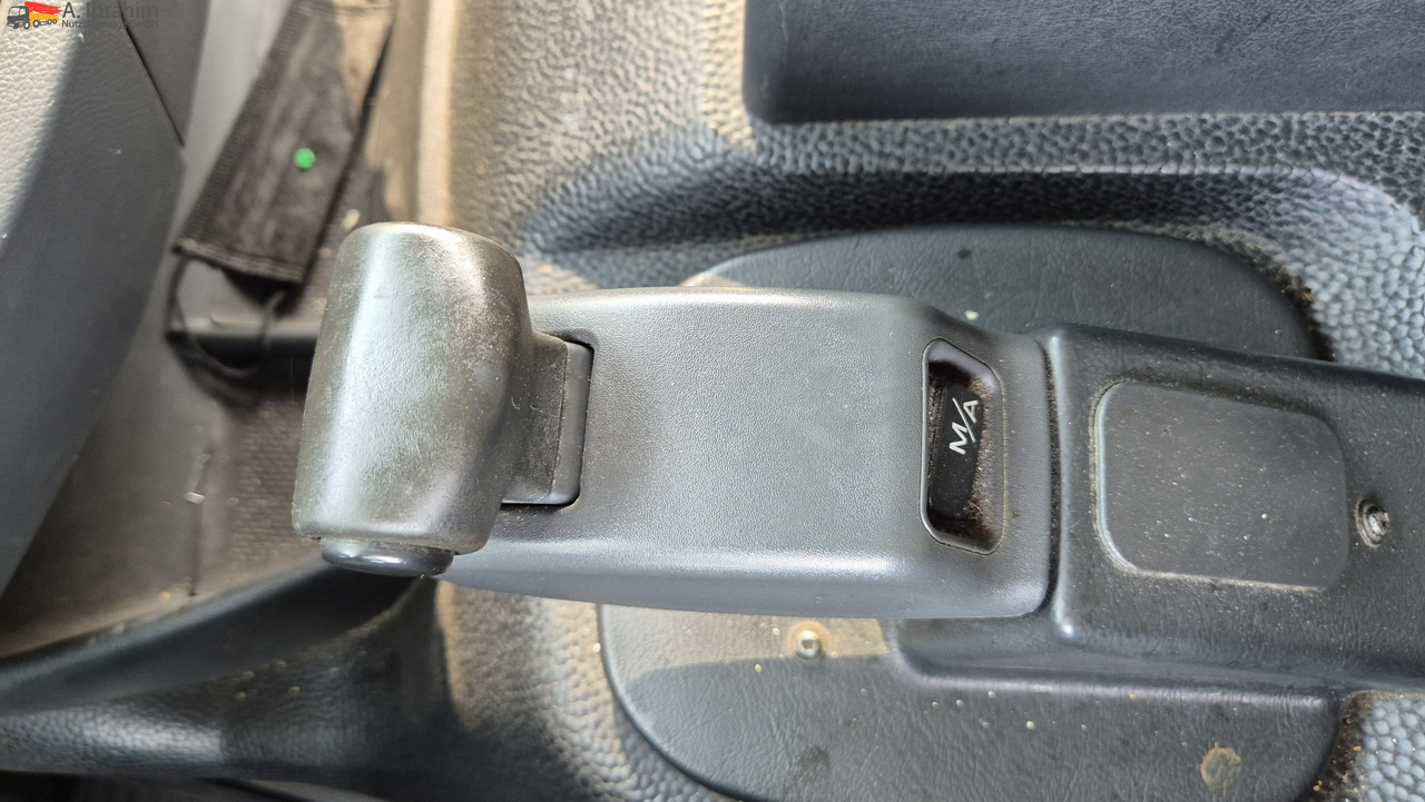 Mercedes-Benz 1823 Frigoblock, 2 Kammer, LBW - Kühlkoffer LKW: das Bild 4 Mercedes-Benz 1823 Frigoblock, 2 Kammer, LBW - Kühlkoffer LKW: das Bild 4